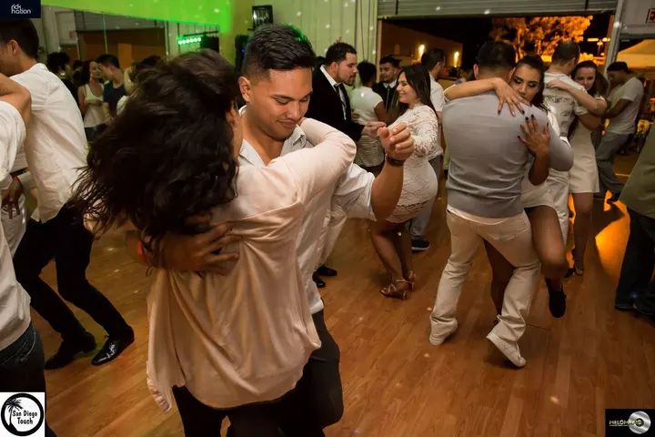 #MelomanoEntertainment #SDTouch #WInterWhiteAffair