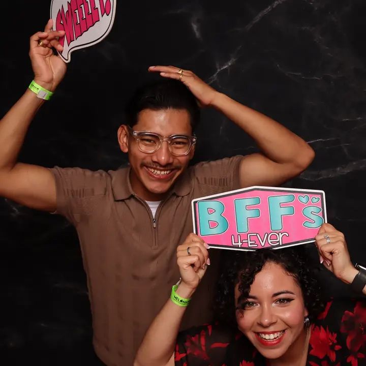 Melómano Valentine's Day Social 2025 gallery photo