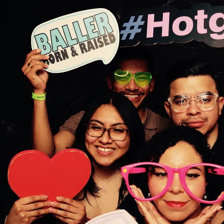 Melómano Valentine's Day Social 2025 gallery photo