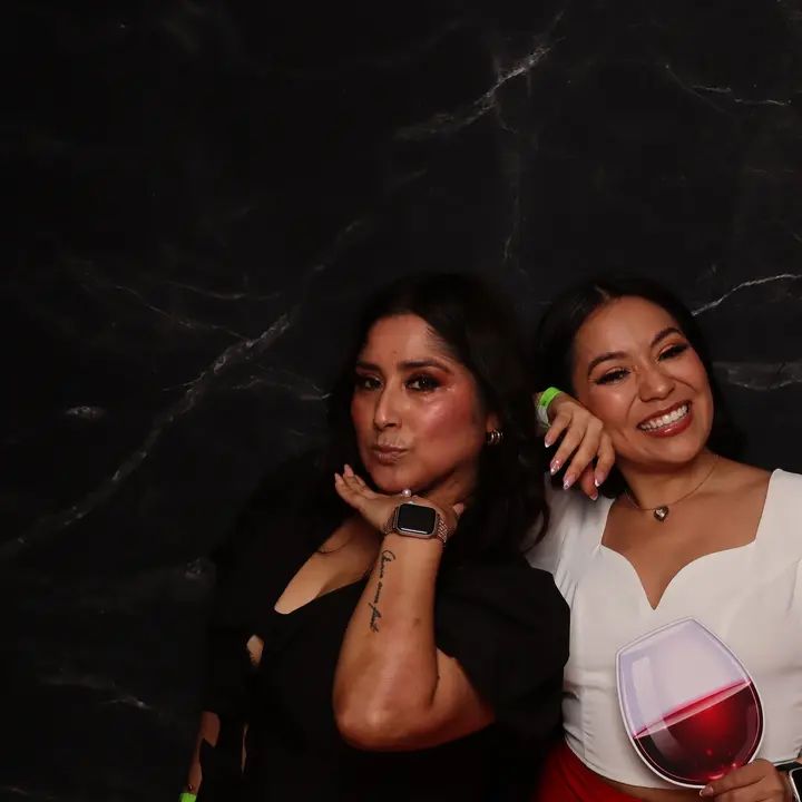 Melómano Valentine's Day Social 2025 gallery photo