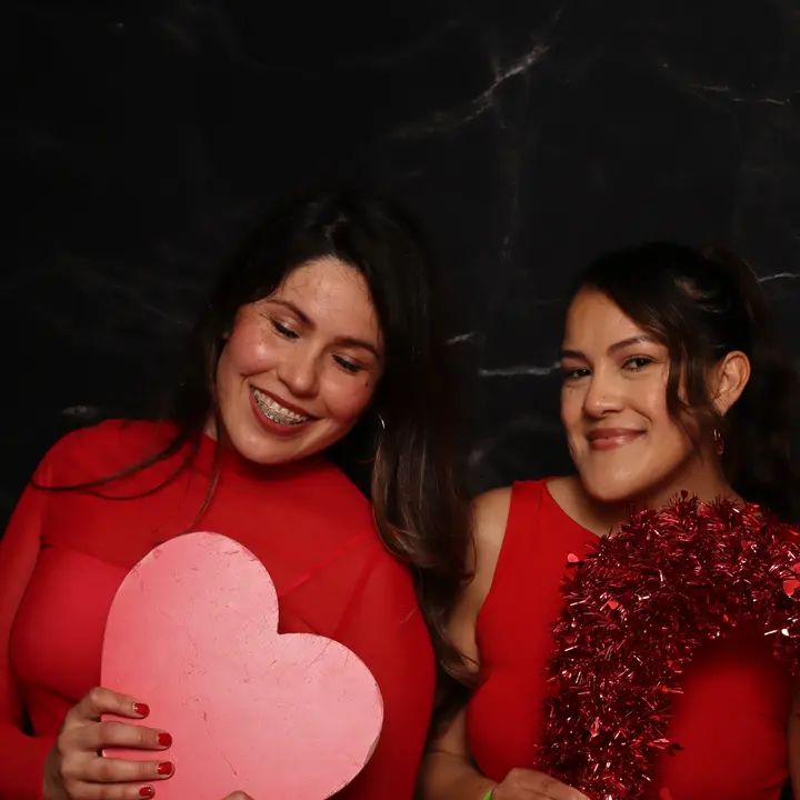 Melómano Valentine's Day Social 2025 gallery photo