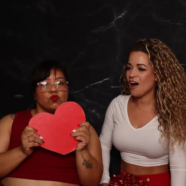 Melómano Valentine's Day Social 2025 gallery photo