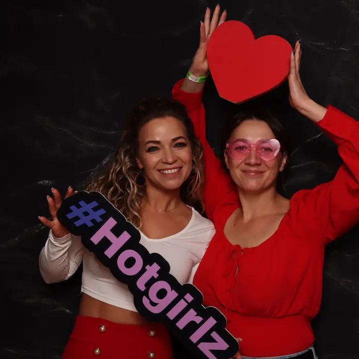 Melómano Valentine's Day Social 2025 gallery photo