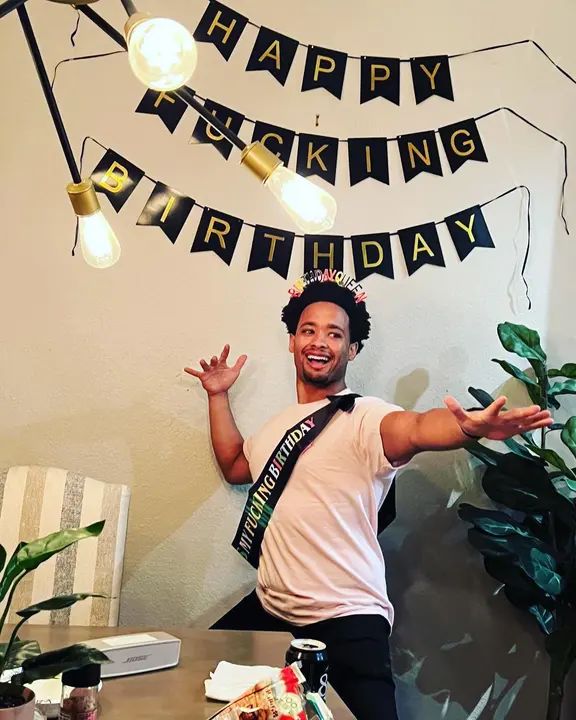 Happy Birthday @meguloabebe !!!! 🎊🎉🎈🎁🎂 Thank you so much for being a part of our dance family!! We’re so proud of your dance growth and so happy to be part of your dance