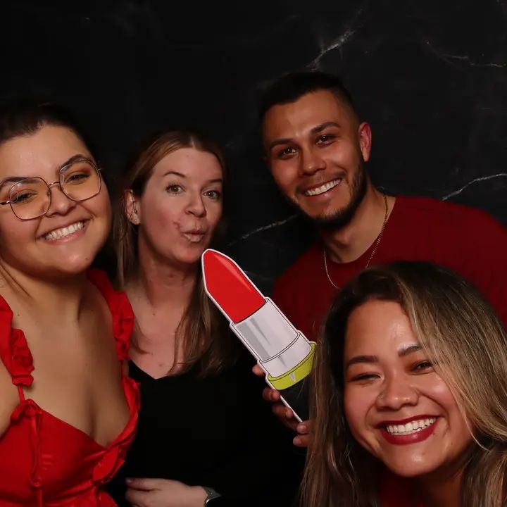 Melómano Valentine's Day Social 2025 gallery photo
