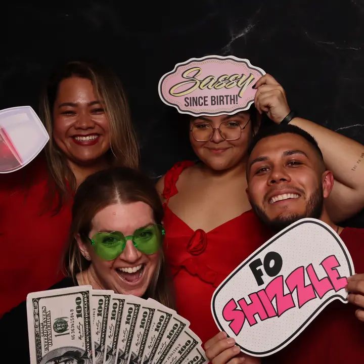 Melómano Valentine's Day Social 2025 gallery photo