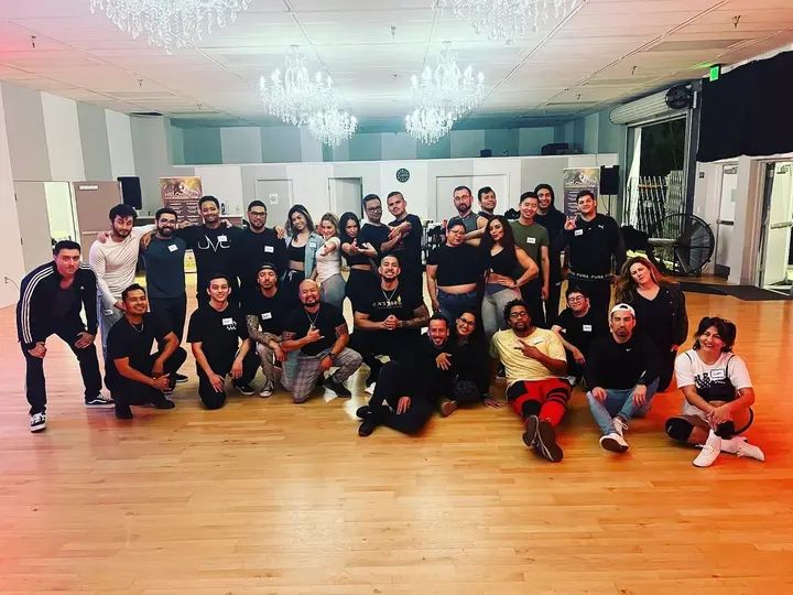 It was BIG energy with this workshop by Alejandro Rey! 🔥🔥 THANK YOU to everyone who came out to support!! 🙏🏼Y’all did your thang! 🙌🏼 And we’re so excited for what’s next