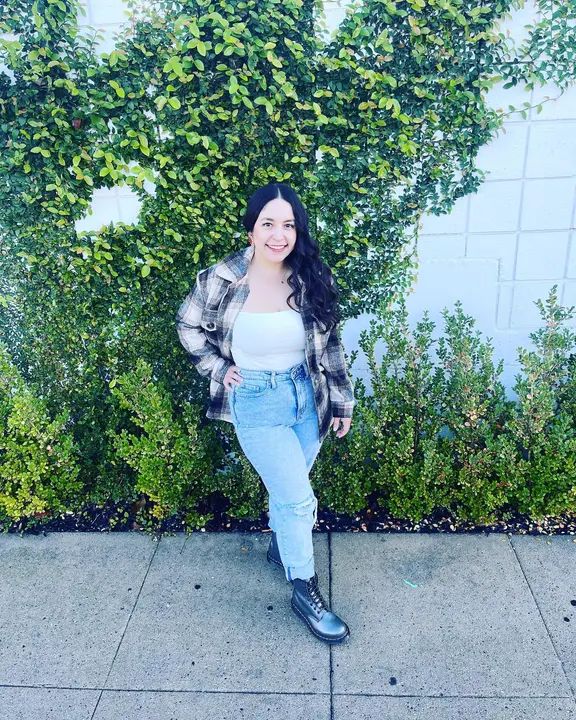 Happy Birthday to the beautiful @hernandezgeraldine01 🎂🎂🥰🥰 Thank you for being part o the Fam mamas! 🙏🏼❤️ We hope you have an incredible day, we love you!!! #MelomanoEnt