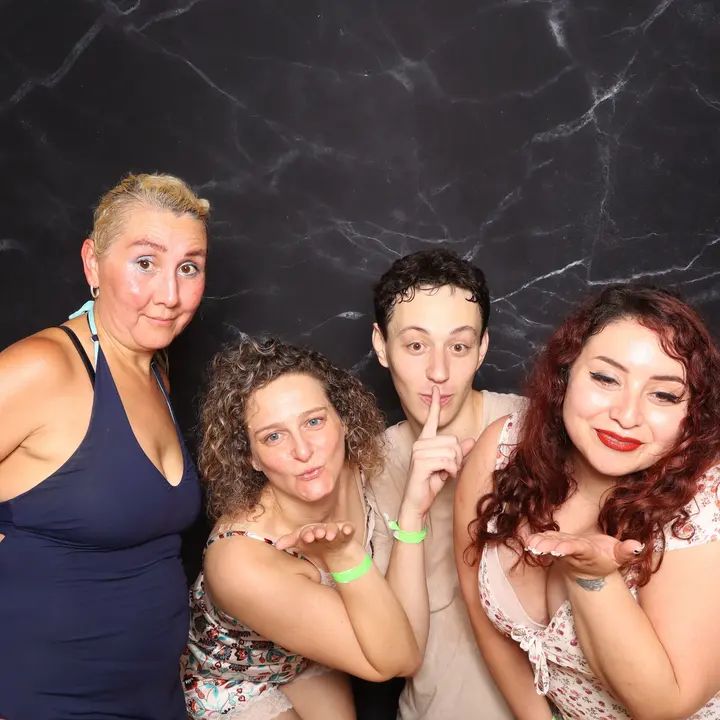 Melomano Lingerie & Pajama Social 8/2026 gallery photo