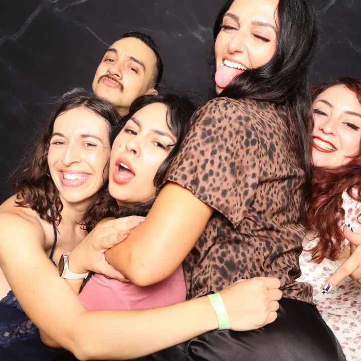 Melomano Lingerie & Pajama Social 8/2026 gallery photo