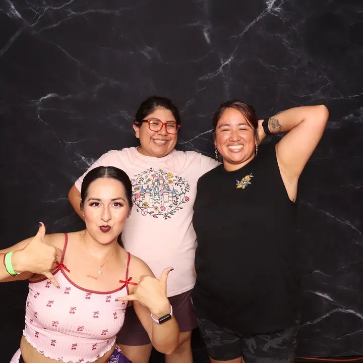 Melomano Lingerie & Pajama Social 8/2026 gallery photo