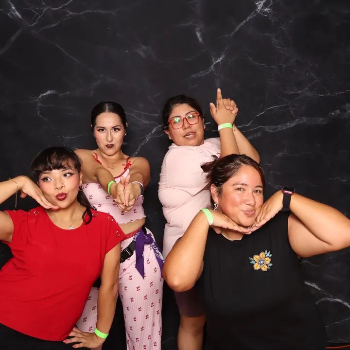 Melomano Lingerie & Pajama Social 8/2026 gallery photo