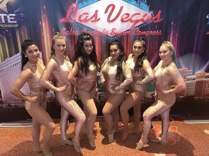 The Tania Ladies Team killing it in Las Vegas! 🔥 #melomanoent #lasvegas #salsa #salsadancing #performance #sandiego #salsalovers #salsasandiego #sdsalsa