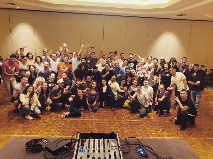 Workshop number 2 in the books at LABF! Thank you to everyone who attended! We loved sharing a little bit of us with all of you ❤️ Tonight we dance 💃🏽💃🏽 #melomanoent #bach