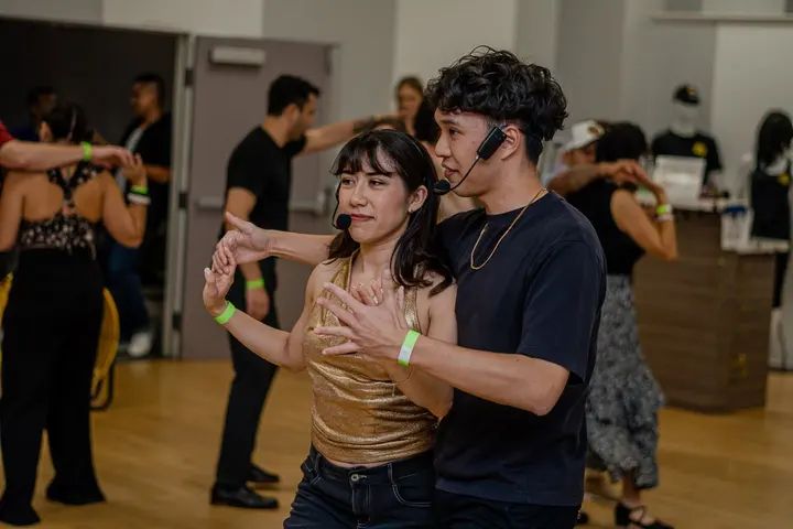 Melómano 12 Year Anniversary SALSA & BACHATA CLASS PHOTOS gallery photo