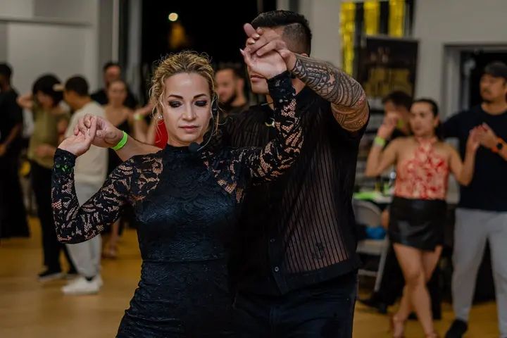 Melómano 12 Year Anniversary SALSA & BACHATA CLASS PHOTOS gallery photo