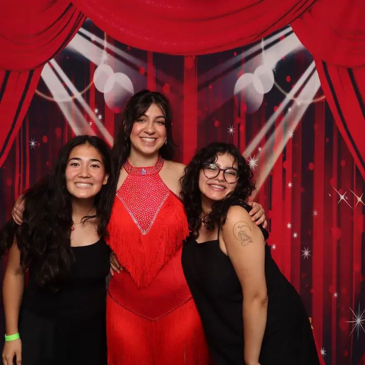 Melómano 12-Year Anniversary Photobooth! gallery photo