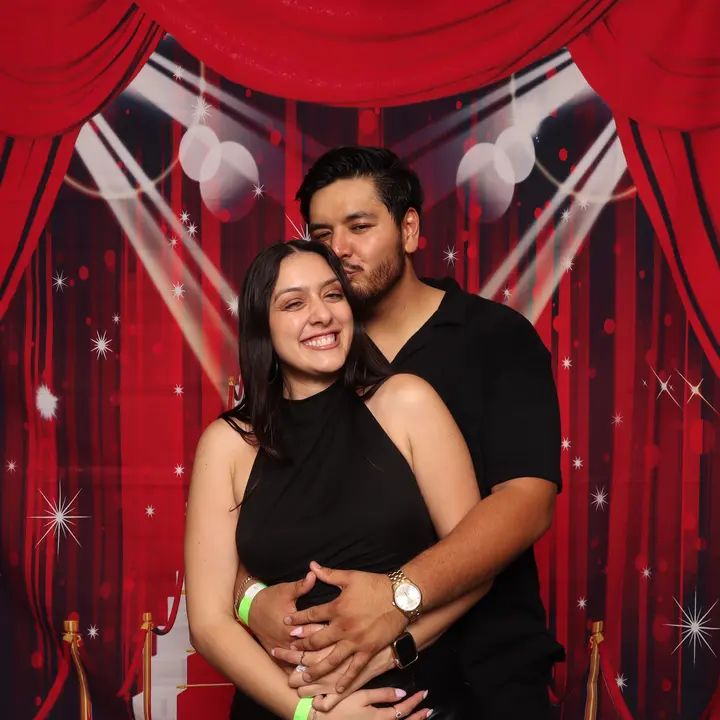 Melómano 12-Year Anniversary Photobooth! gallery photo