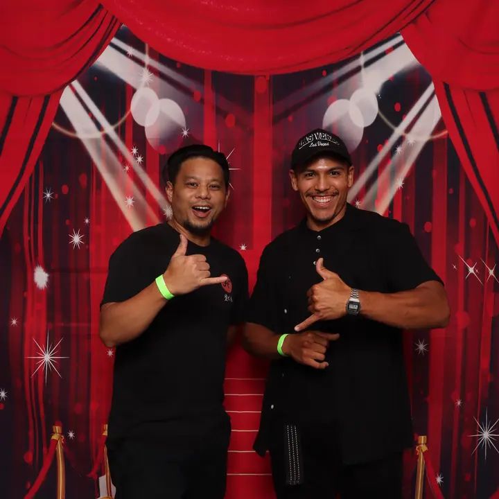 Melómano 12-Year Anniversary Photobooth! gallery photo