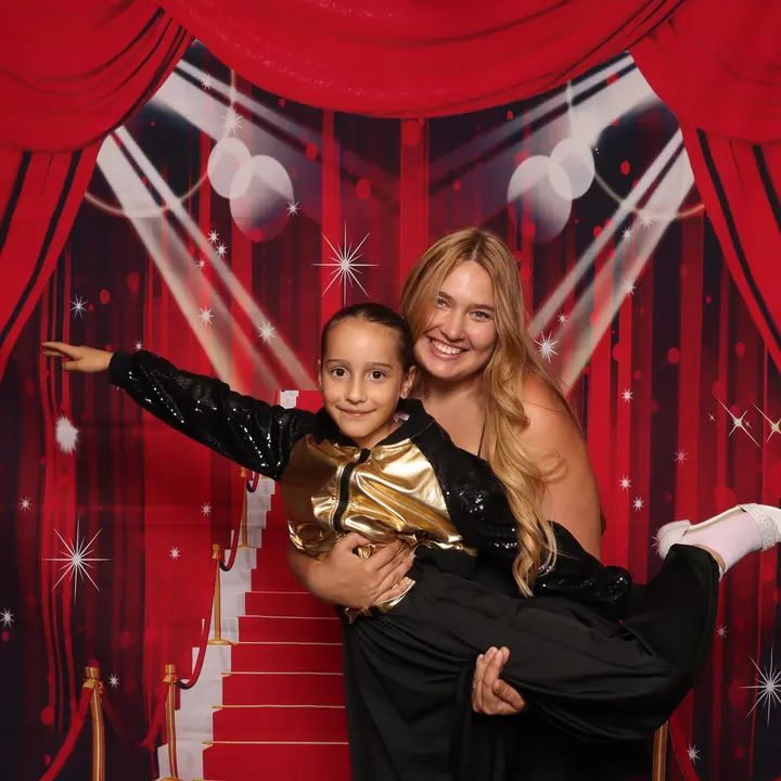 Melómano 12-Year Anniversary Photobooth! gallery photo