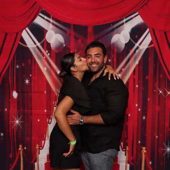 Melómano 12-Year Anniversary Photobooth! gallery photo