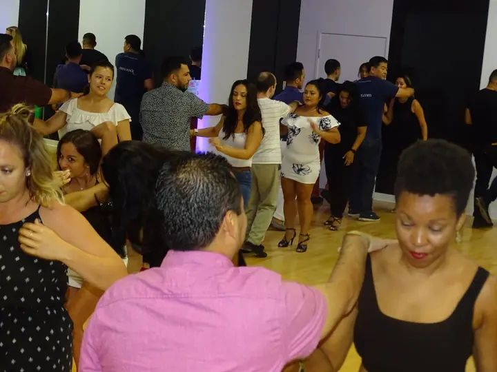 AUGUST BACHATA SOCIAL gallery photo