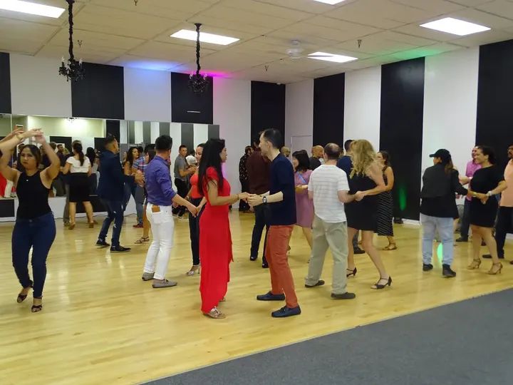 AUGUST BACHATA SOCIAL gallery photo