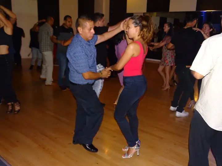 AUGUST BACHATA SOCIAL gallery photo
