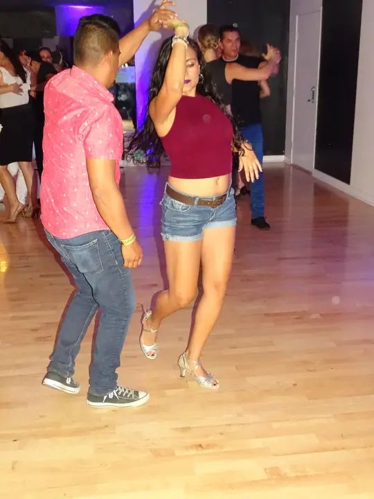 AUGUST BACHATA SOCIAL gallery photo