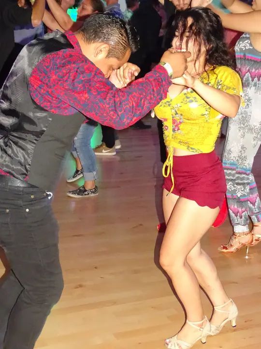 AUGUST BACHATA SOCIAL gallery photo
