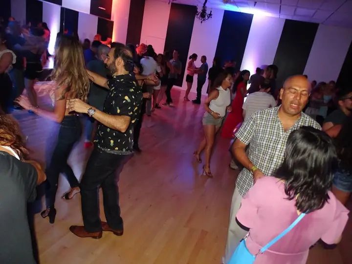 AUGUST BACHATA SOCIAL gallery photo