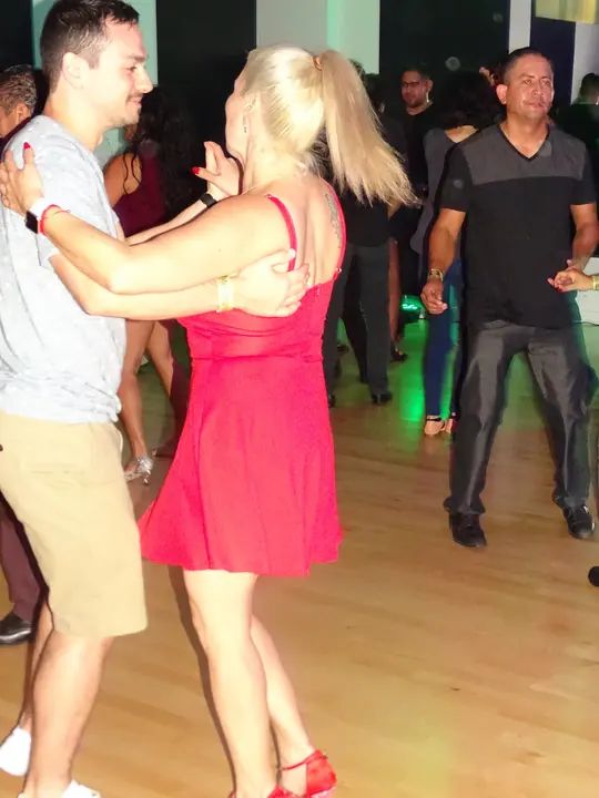 AUGUST BACHATA SOCIAL gallery photo