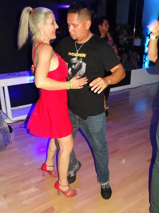 AUGUST BACHATA SOCIAL gallery photo