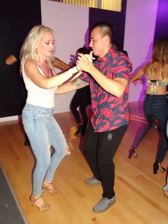 AUGUST BACHATA SOCIAL gallery photo