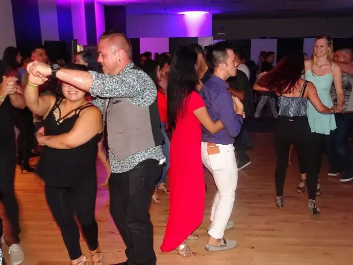 AUGUST BACHATA SOCIAL gallery photo