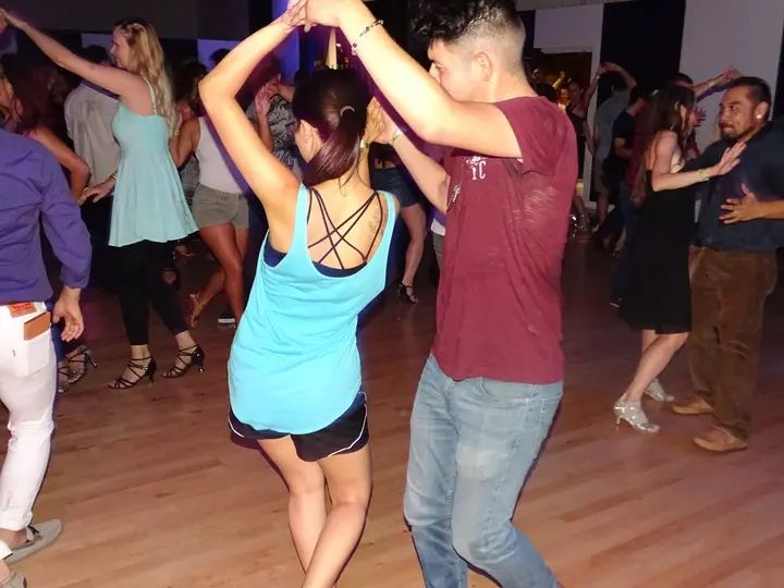 AUGUST BACHATA SOCIAL gallery photo