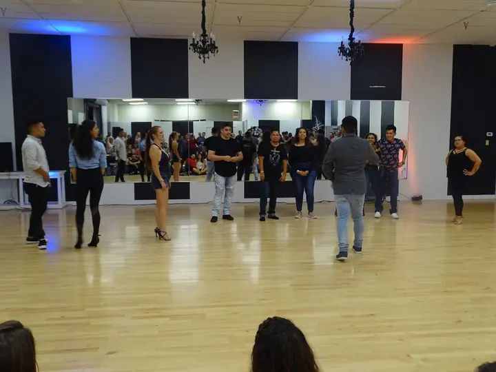 AUGUST BACHATA SOCIAL gallery photo