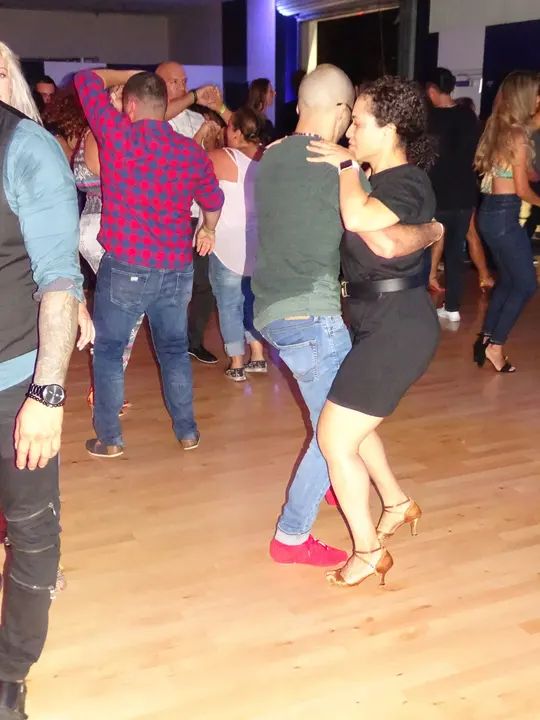 AUGUST BACHATA SOCIAL gallery photo