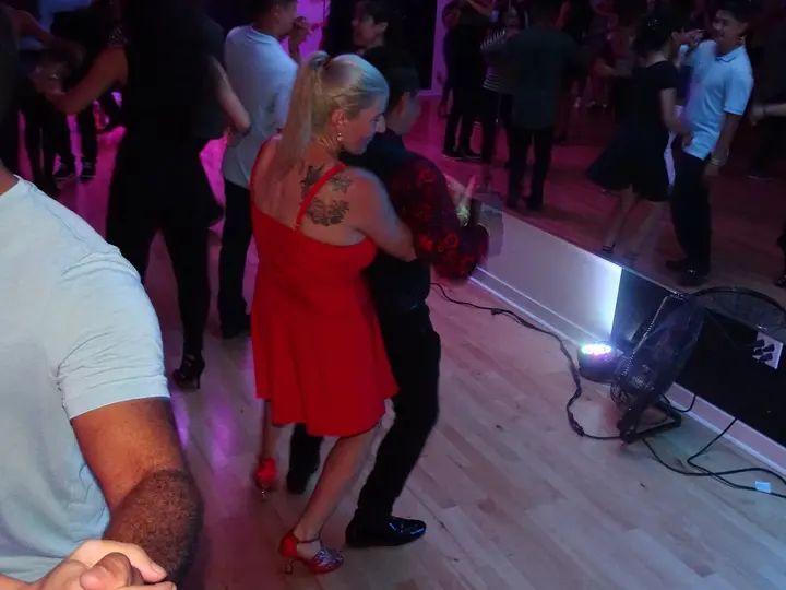 AUGUST BACHATA SOCIAL gallery photo