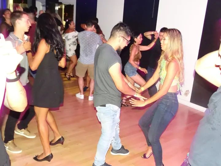 AUGUST BACHATA SOCIAL gallery photo