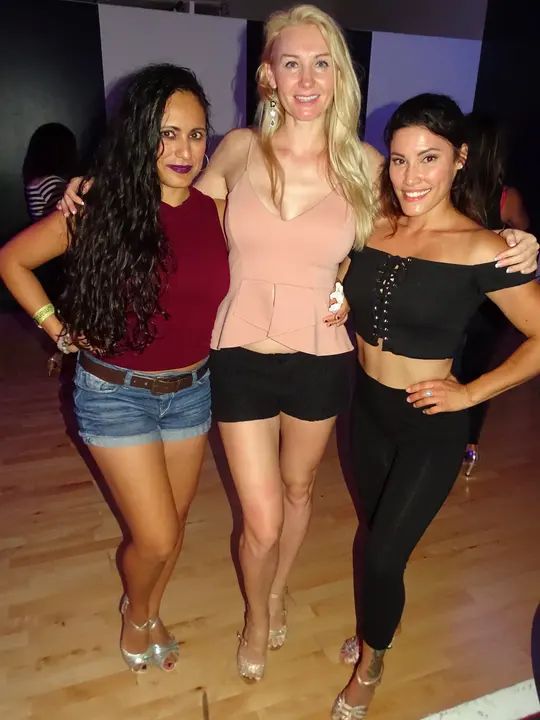 AUGUST BACHATA SOCIAL gallery photo