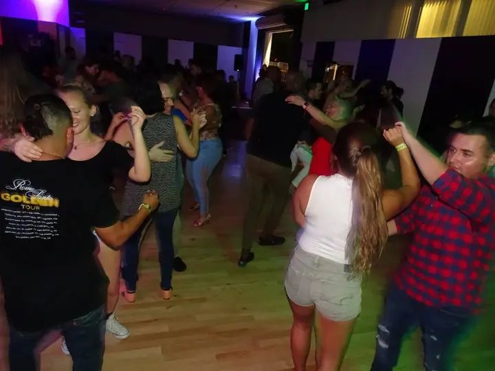 AUGUST BACHATA SOCIAL gallery photo