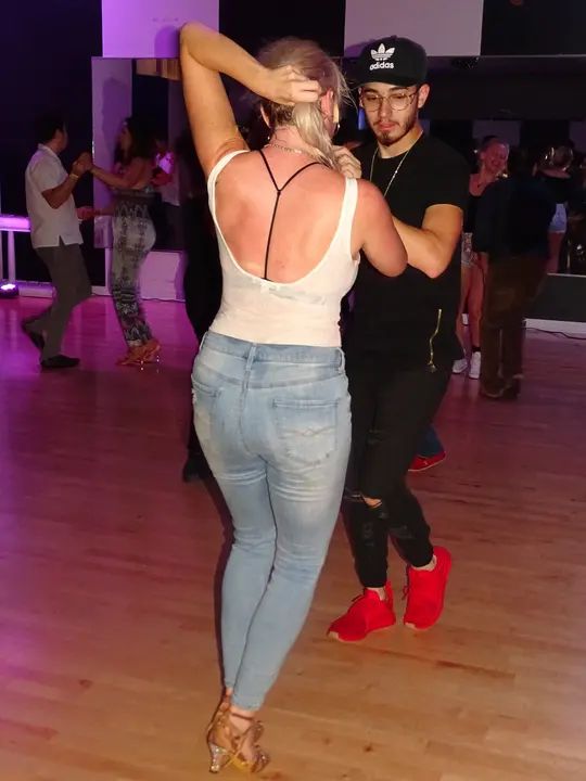 AUGUST BACHATA SOCIAL gallery photo