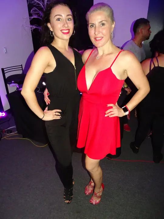 AUGUST BACHATA SOCIAL gallery photo