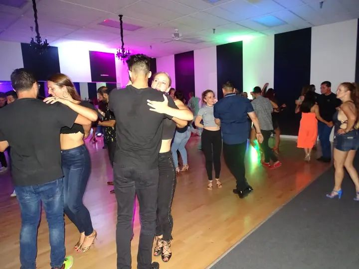AUGUST BACHATA SOCIAL gallery photo