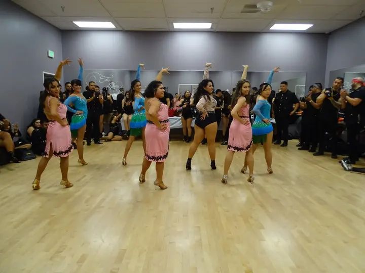 Melómano Winter White Affair Debut Night 2018 gallery photo
