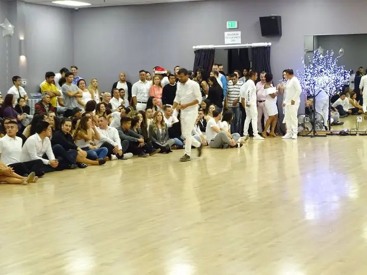 Melómano Winter White Affair Debut Night 2018 gallery photo