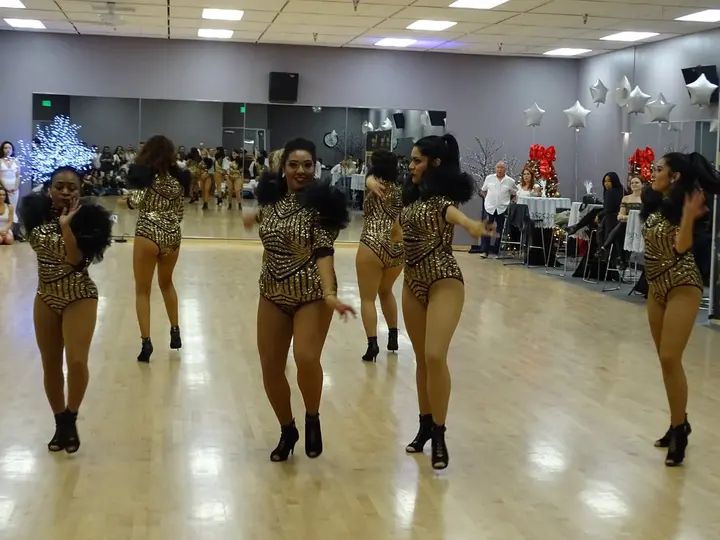 Melómano Winter White Affair Debut Night 2018 gallery photo