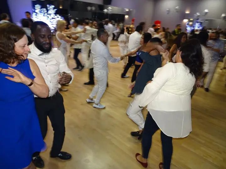 Melómano Winter White Affair Debut Night 2018 gallery photo