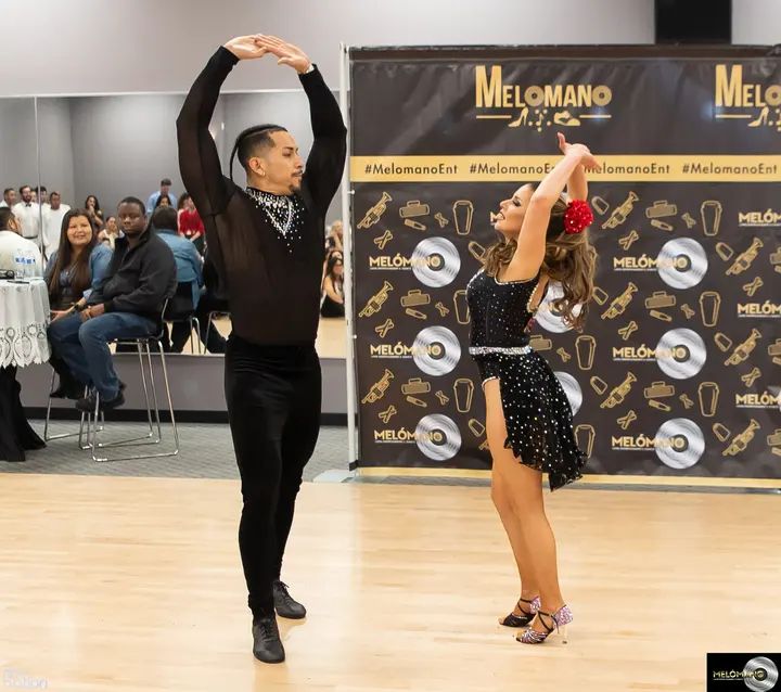 Melómano Winter White Affair Debut Night 2018 gallery photo